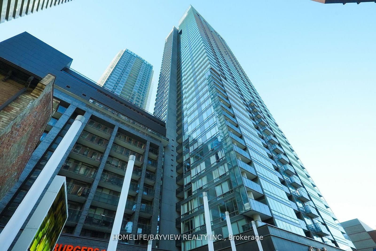 #316 - 295 Adelaide Street W