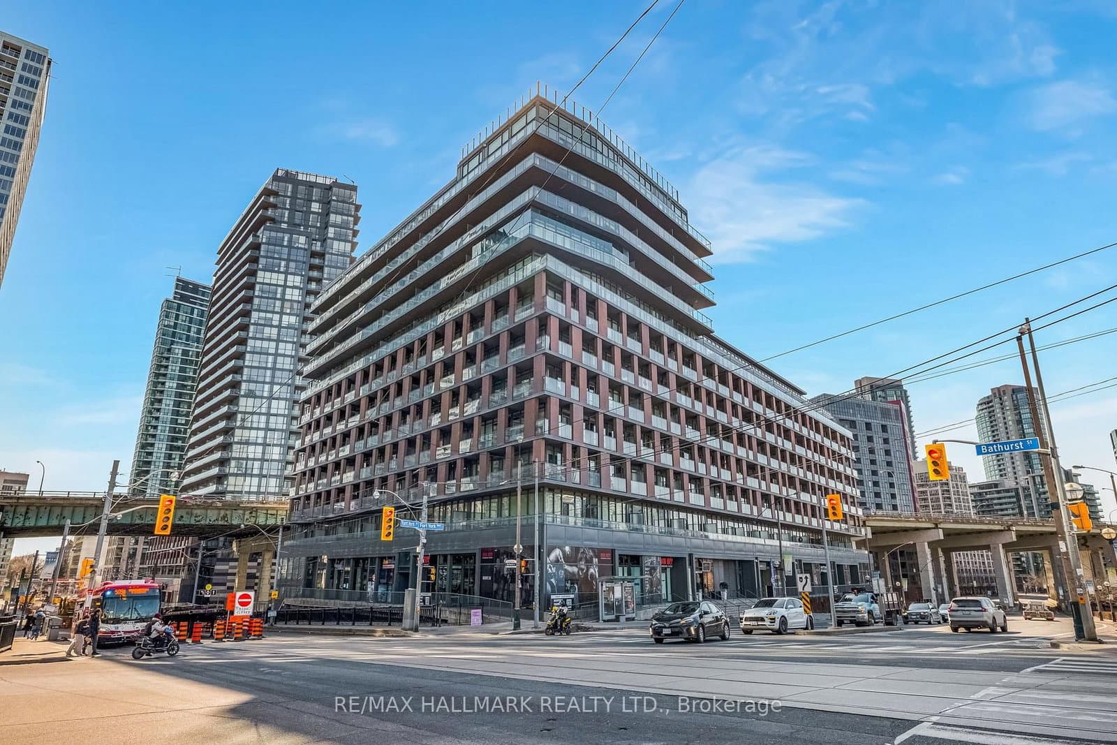 #913 - 169 Fort York Boulevard