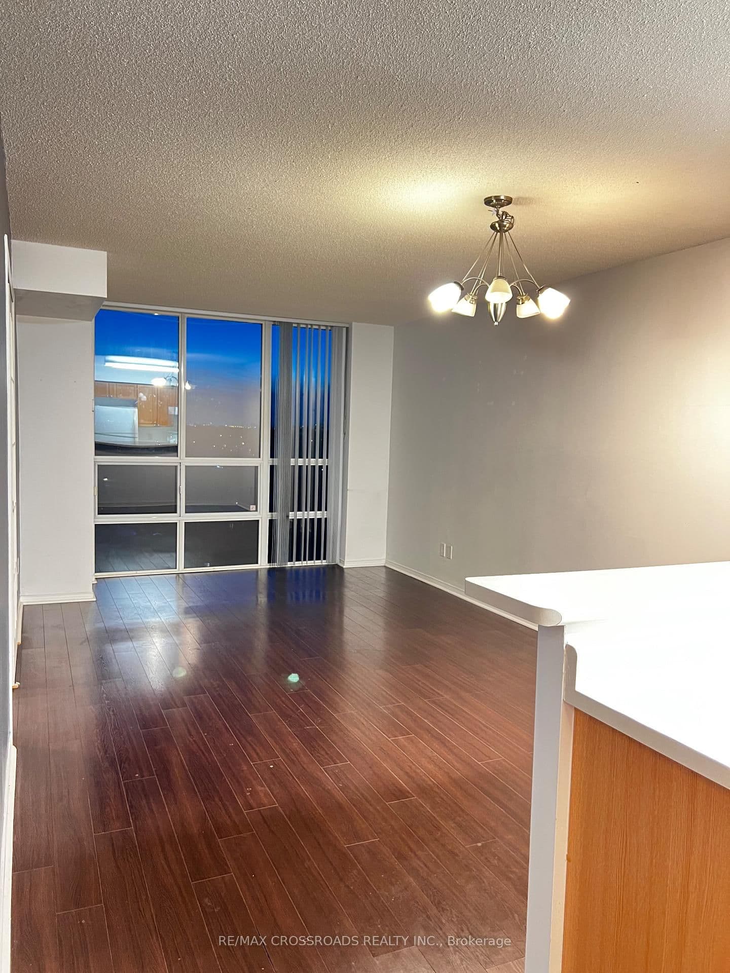 #1511 - 233 Beecroft Road