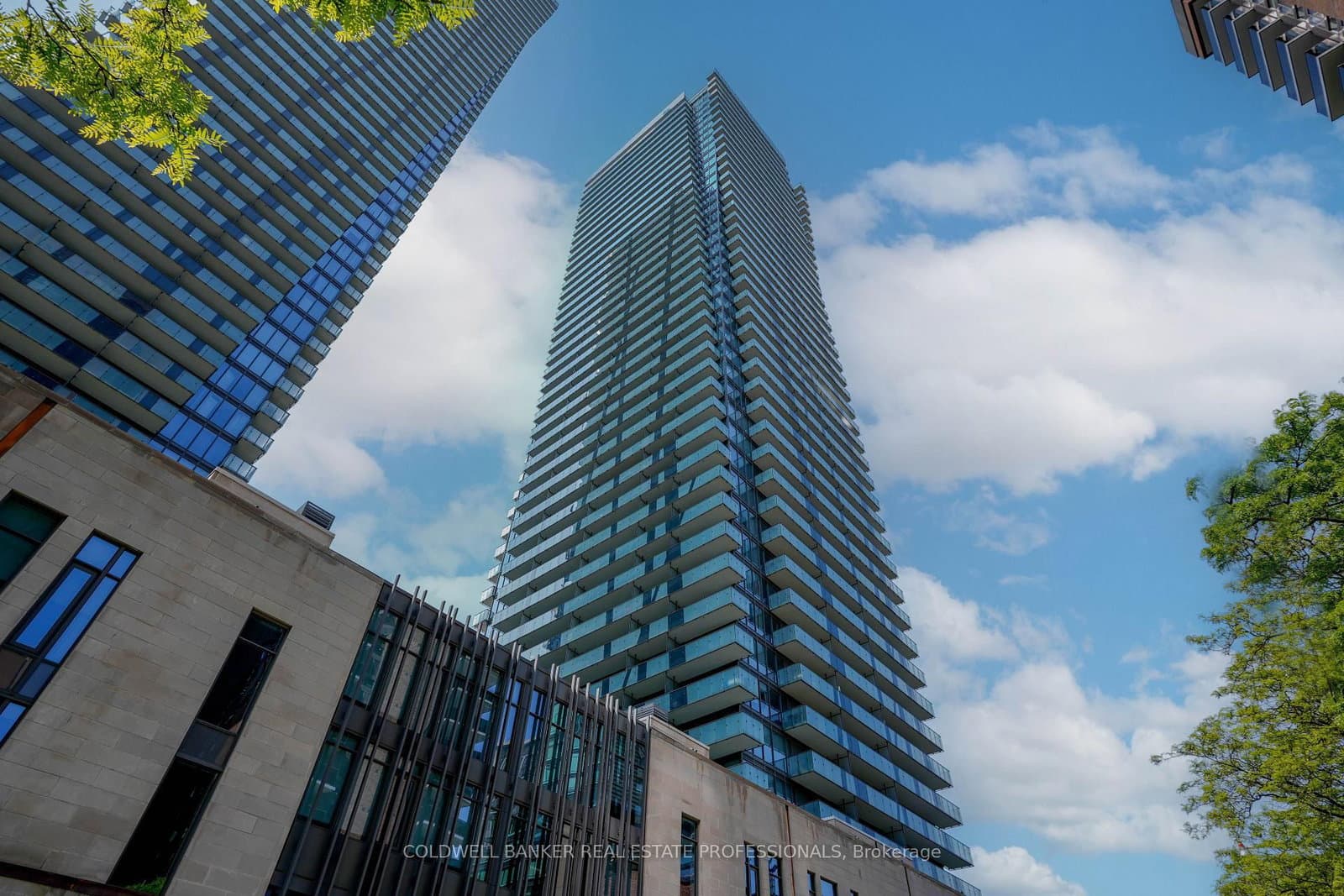 #2202 - 65 St Mary Street