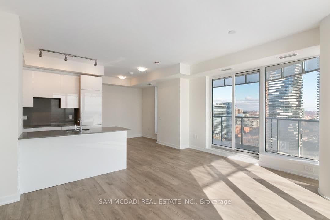 #2809 - 28 Freeland Street