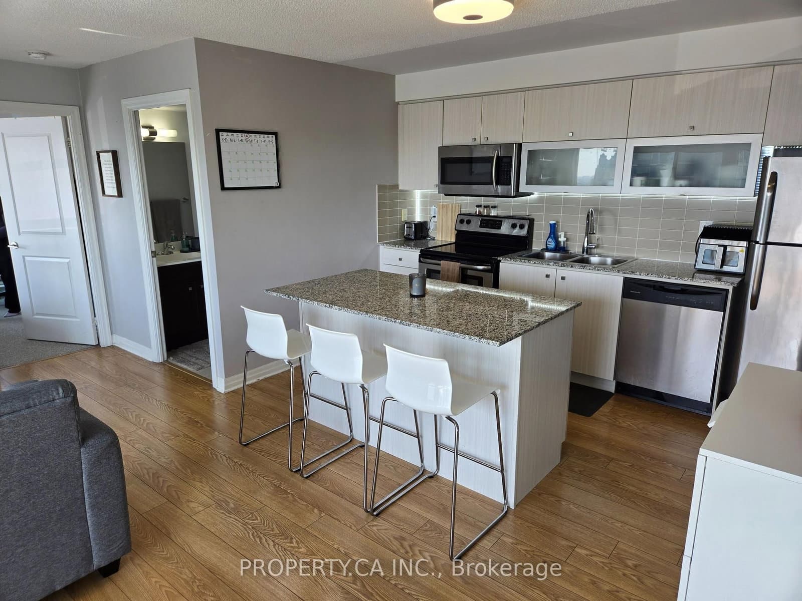 #1710 - 2015 Sheppard Avenue E