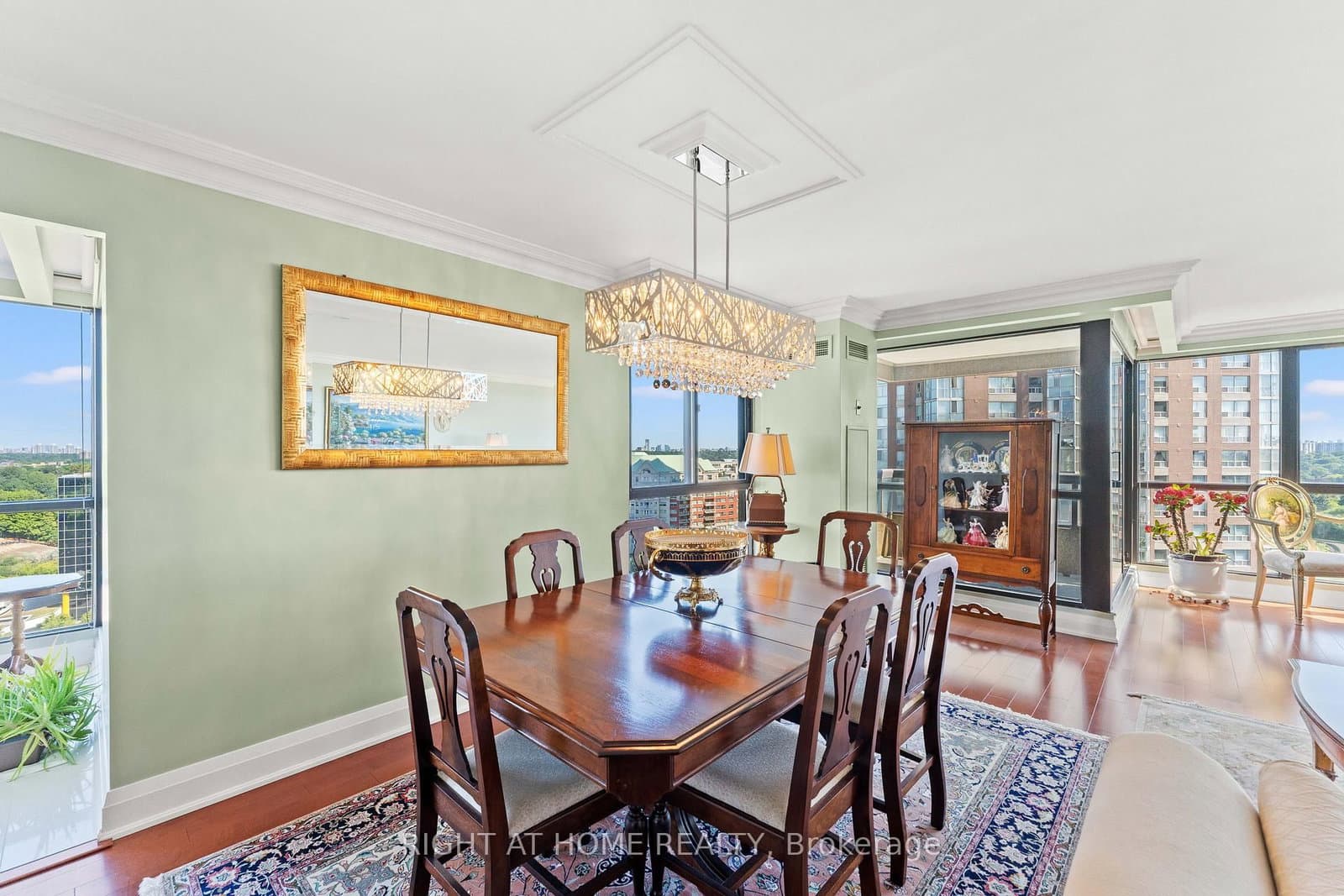 #1503 - 3 Concorde Place