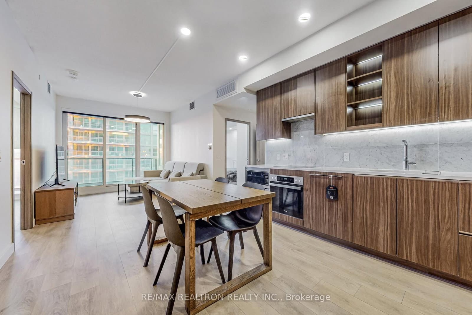 #3106 - 85 Mcmahon Drive