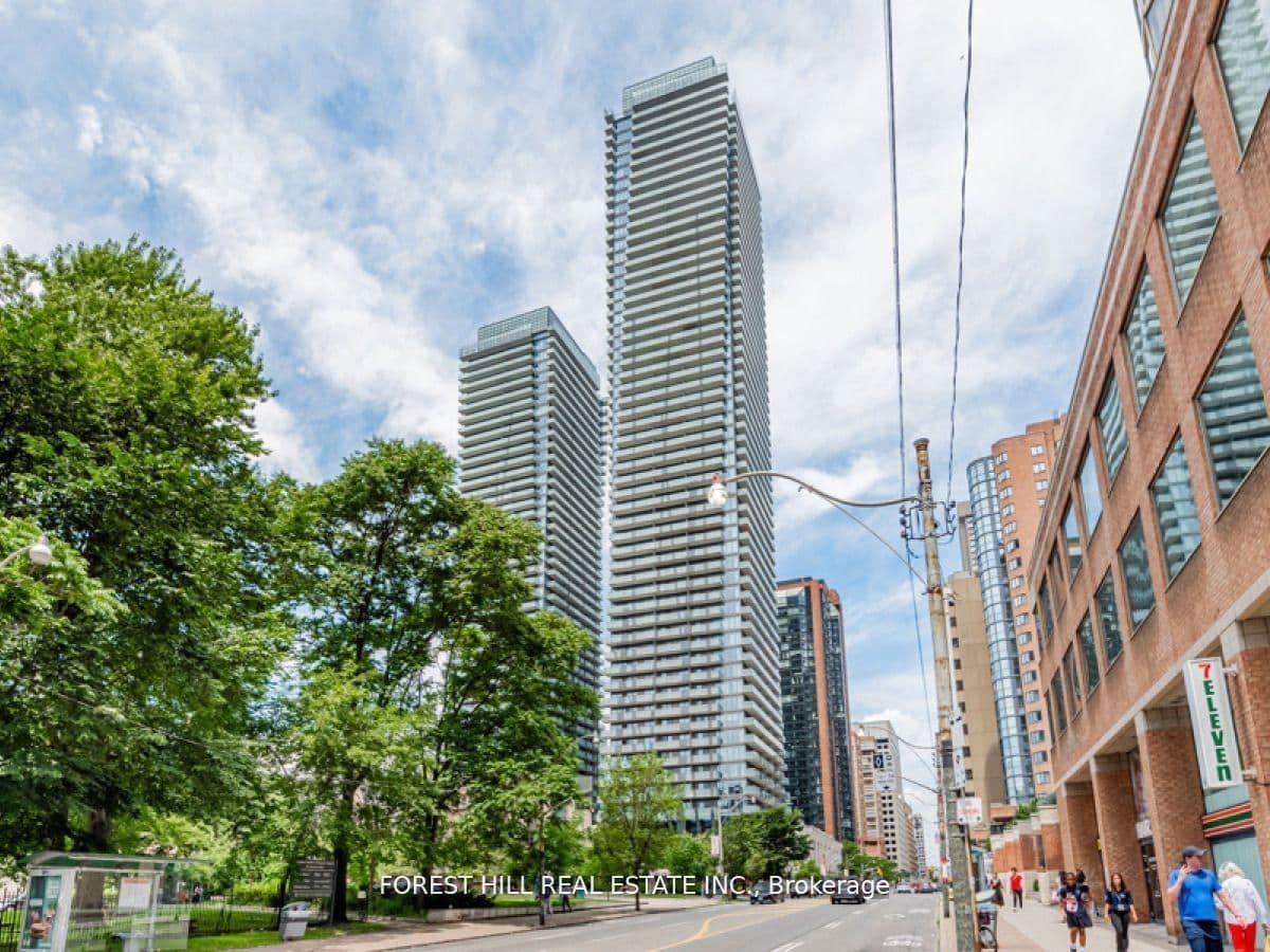 #505 - 1080 Bay Street