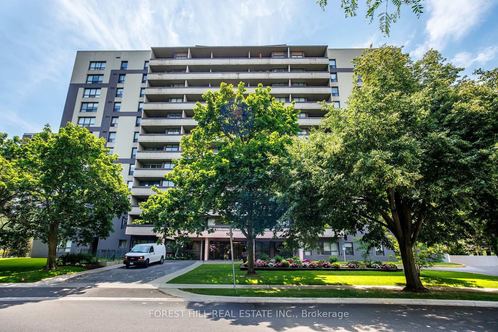 #706 - 100 Canyon Avenue