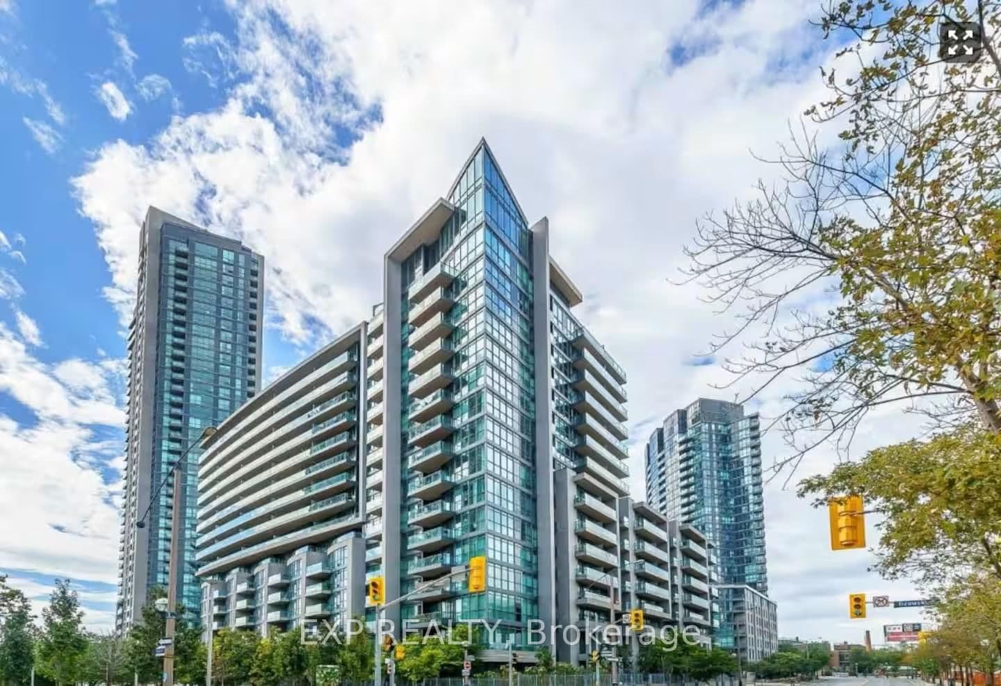 #465 - 209 Fort York Boulevard