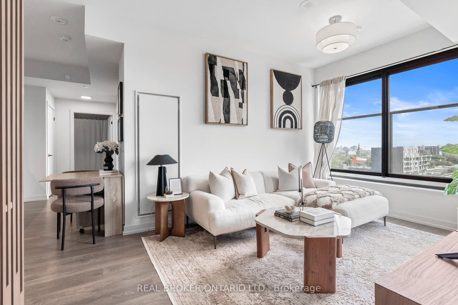 #902 - 181 Sterling Road