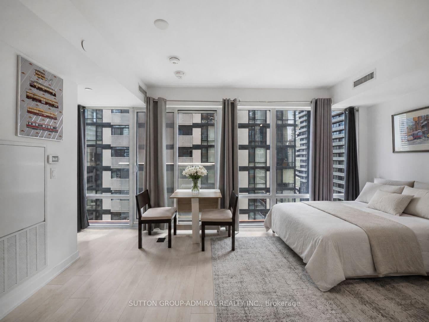 #1404 - 18 Maitland Terrace