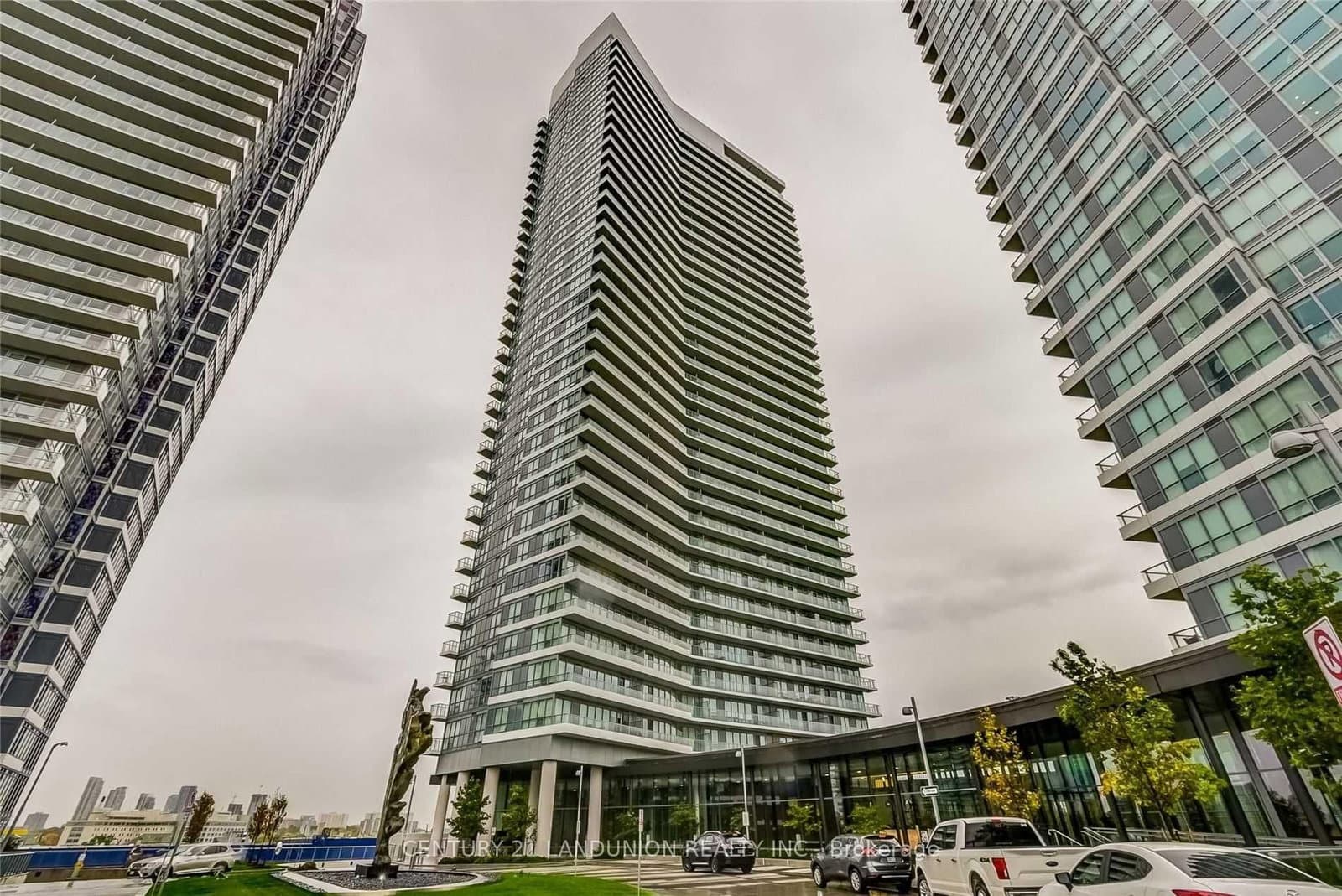 #2509 - 117 Mcmahon Drive