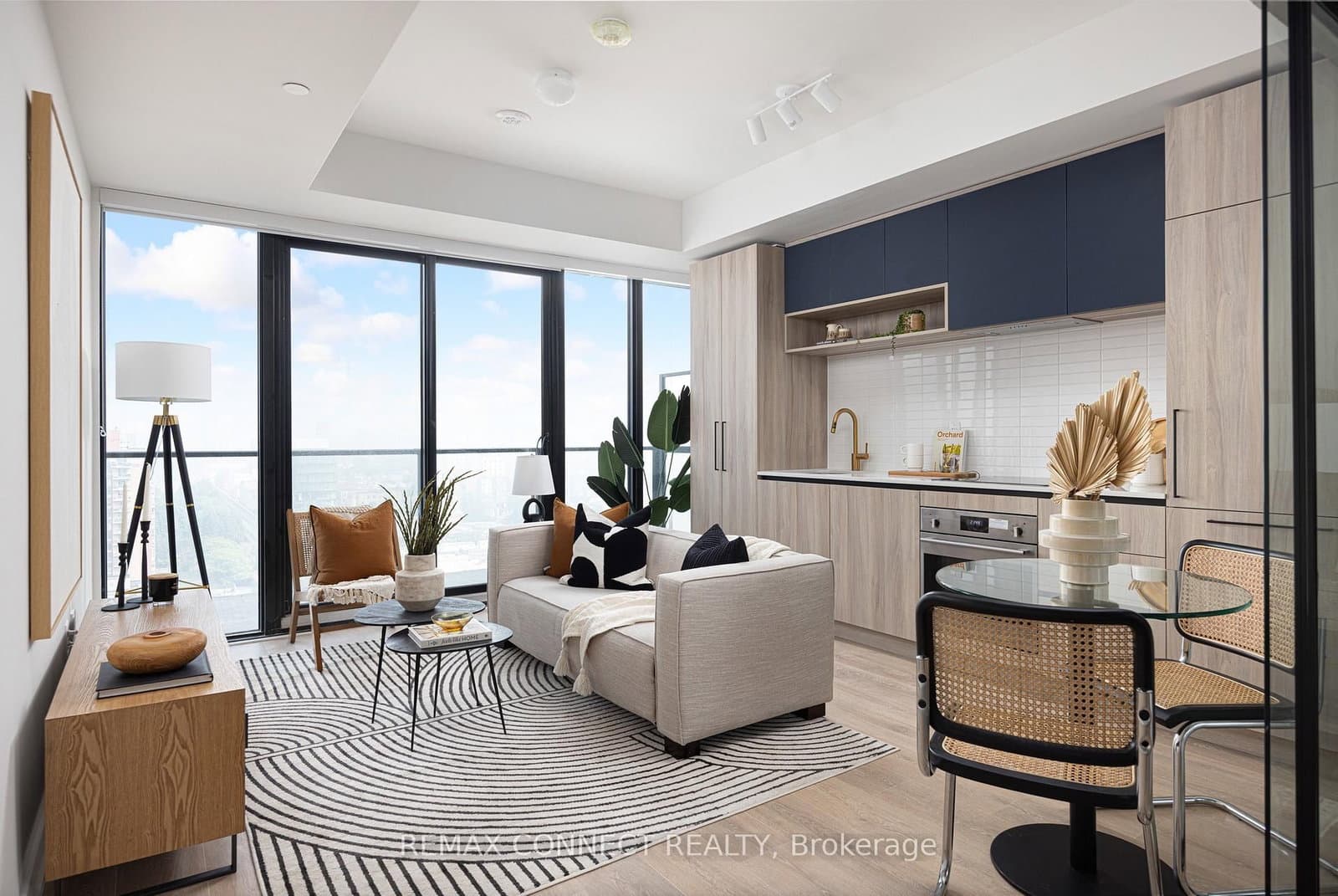 #1605 - 181 Sterling Road