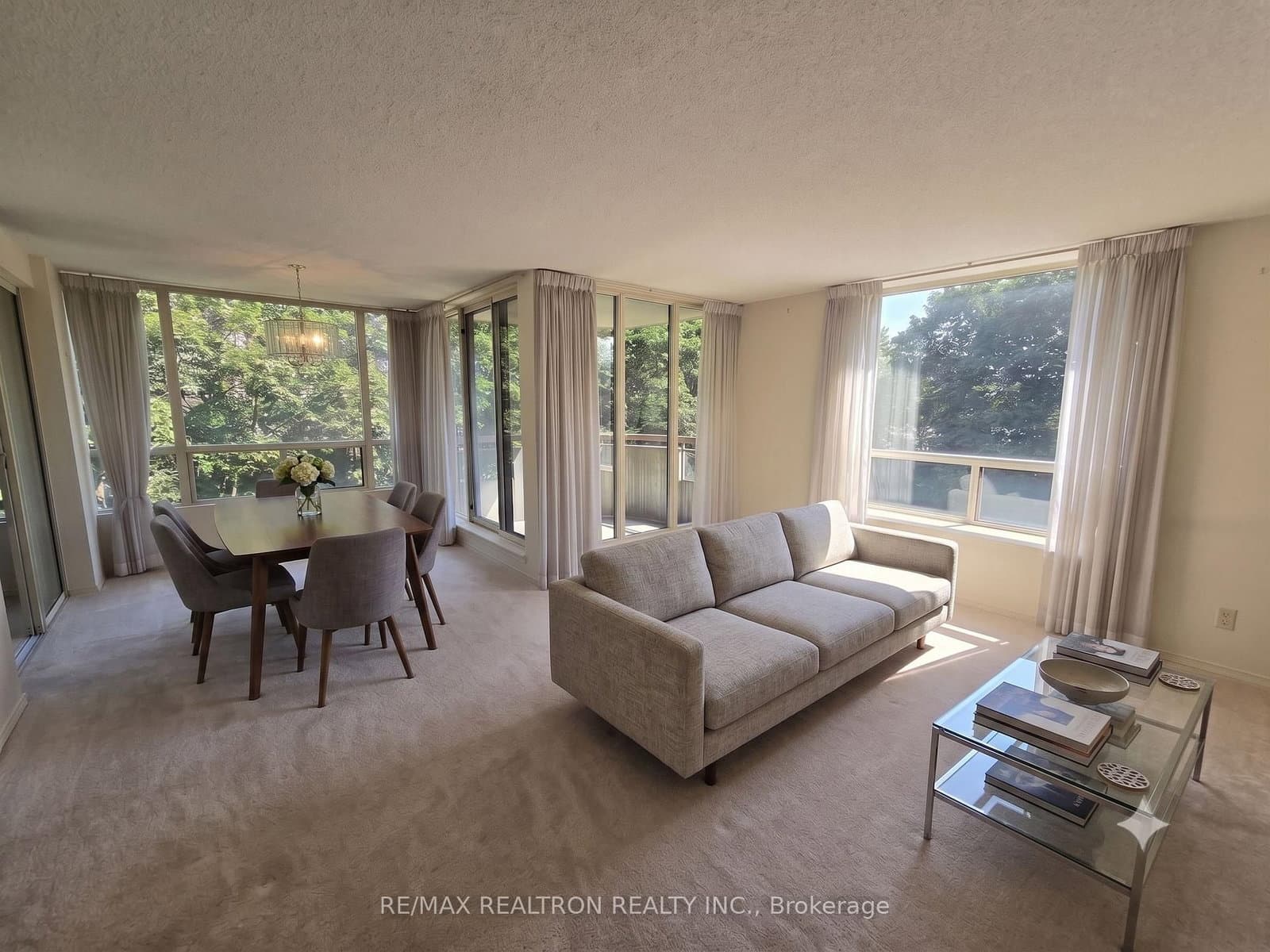 #403 - 5785 Yonge Street