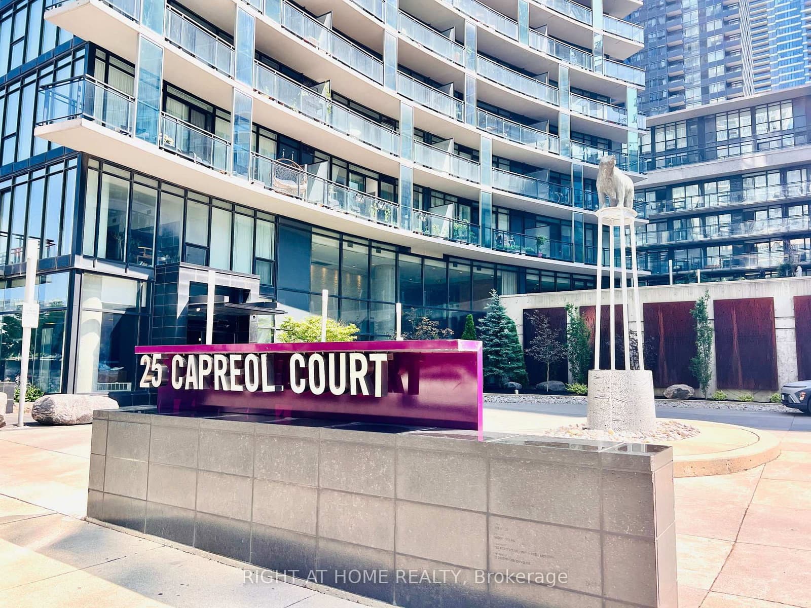 #2507 - 25 Capreol Court
