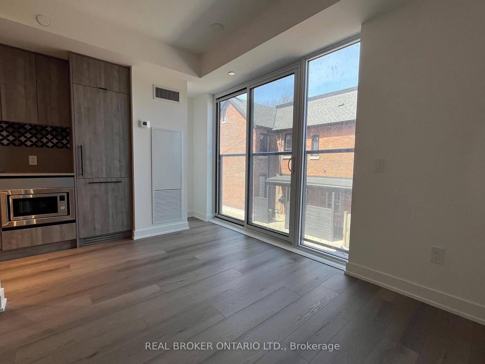 5 Lakeview Avenue, Unit 218