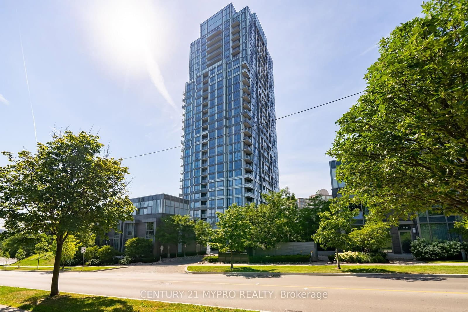 #212 - 18 Graydon Hall Drive
