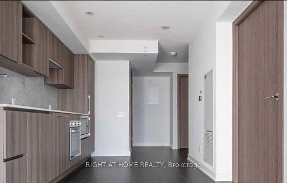 #3205 - 17 Bathurst Street