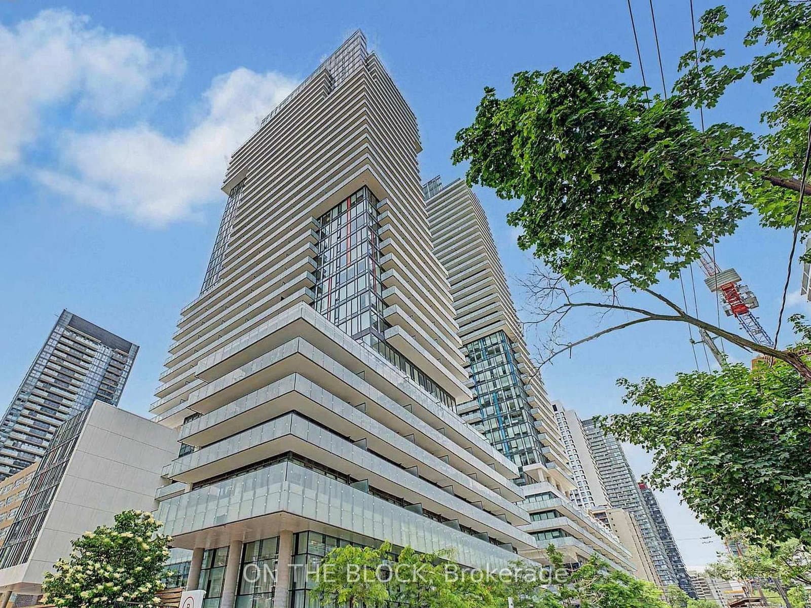 #509 - 185 Roehampton Avenue