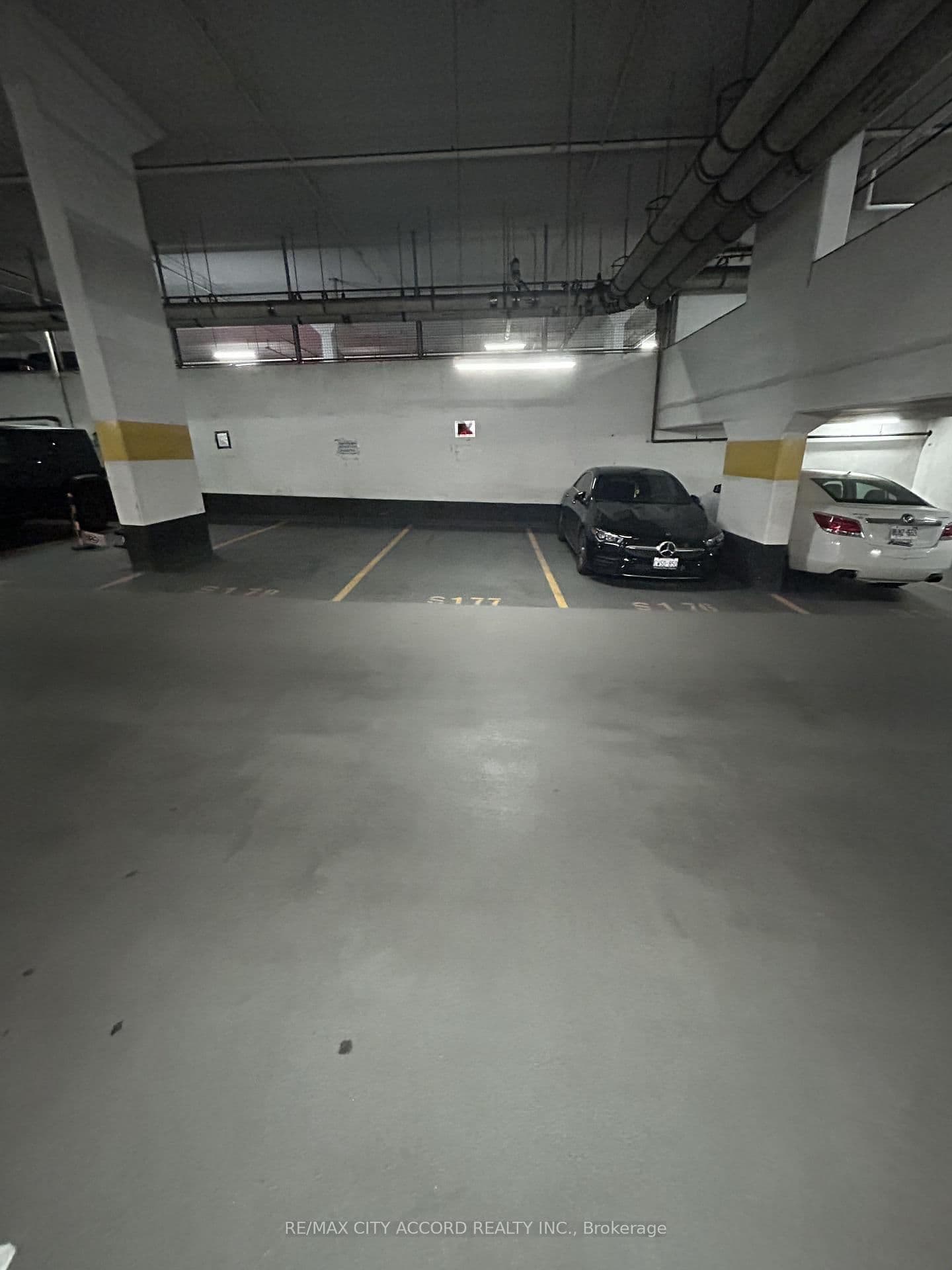 15 Fort York Boulevard