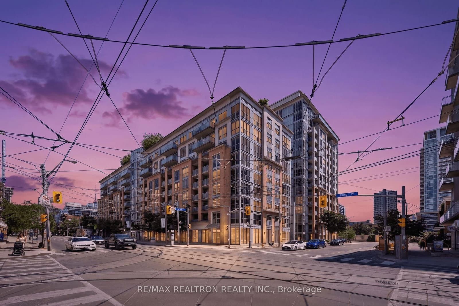 #512 - 1005 King Street W