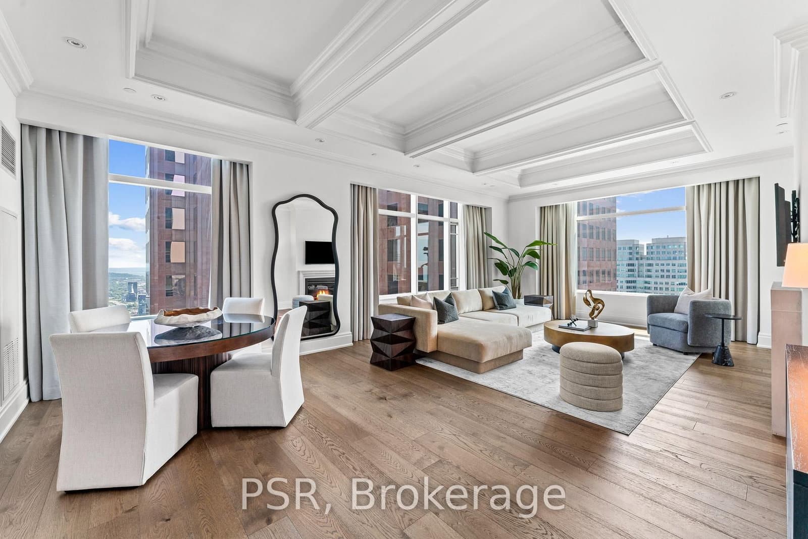 #4804 - 311 Bay Street
