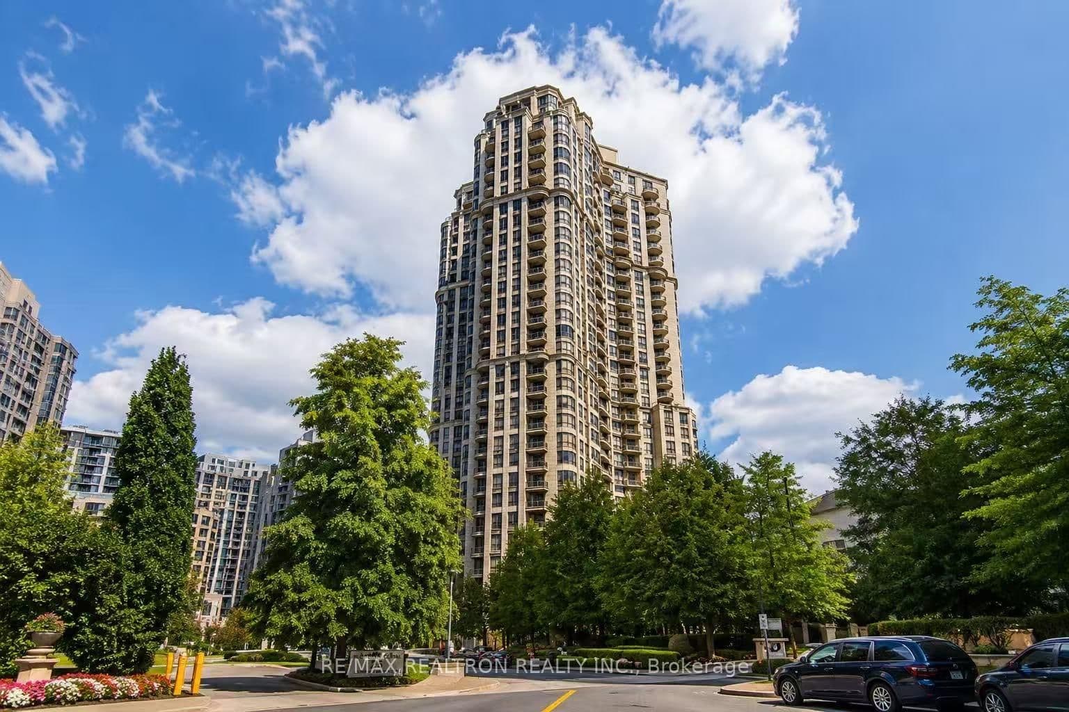 #1019 - 80 Harrison Garden Boulevard