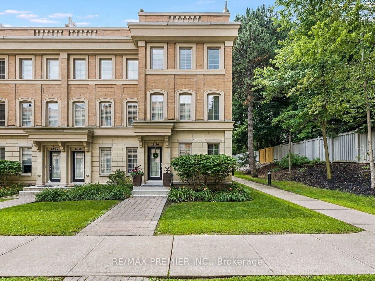 30 Hargrave Lane, Unit 14