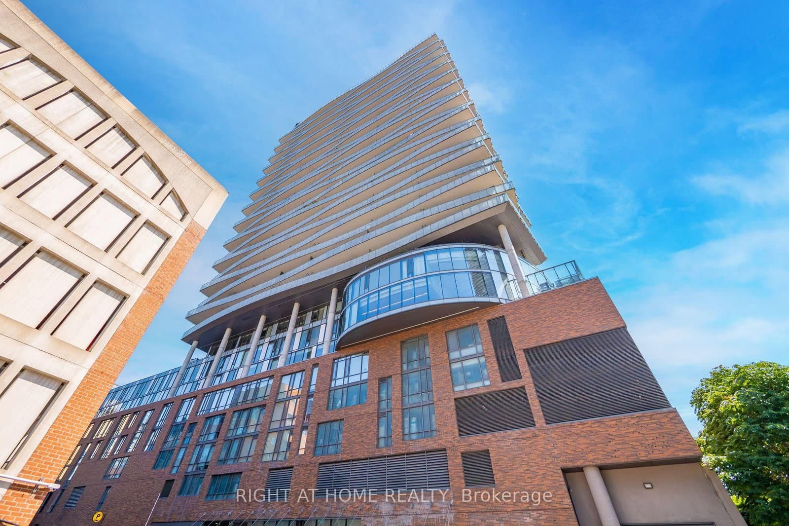 #1604 - 1 Market Street