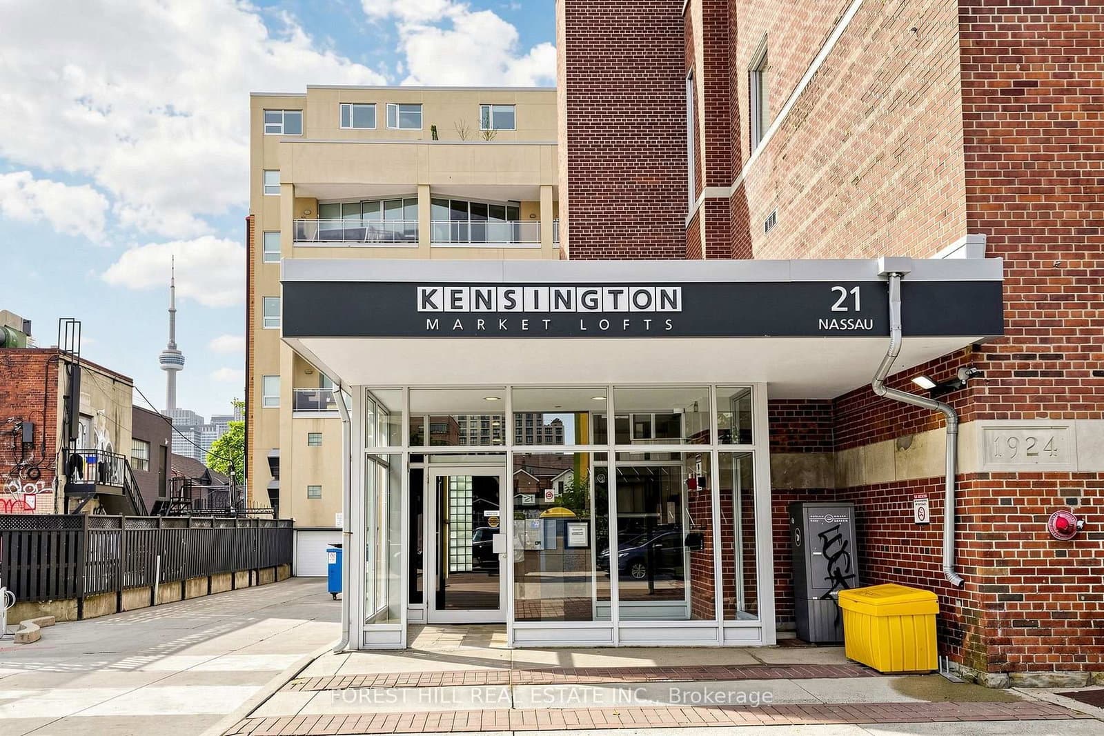 21 Nassau Street, Unit 301