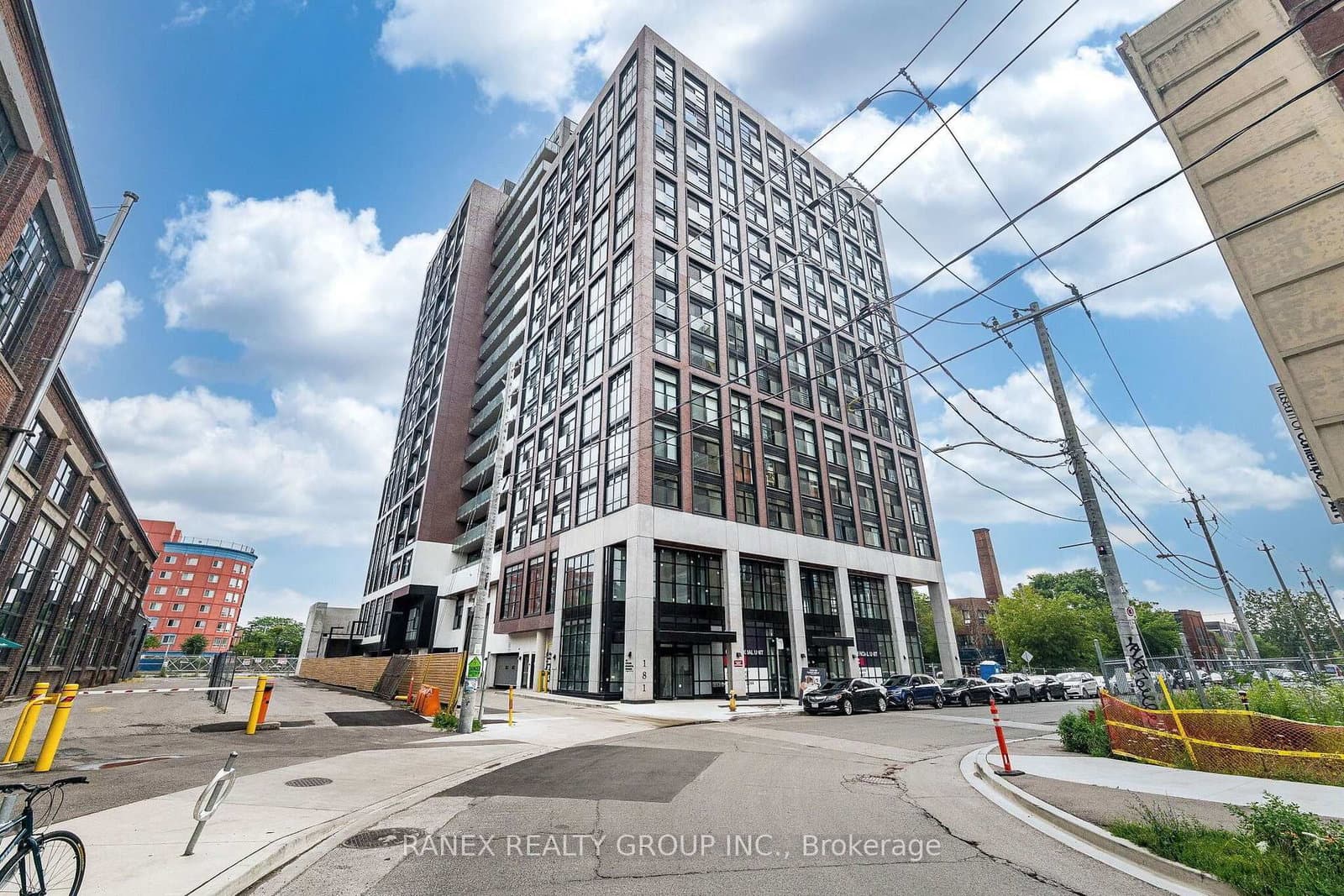#919 - 181 Sterling Road
