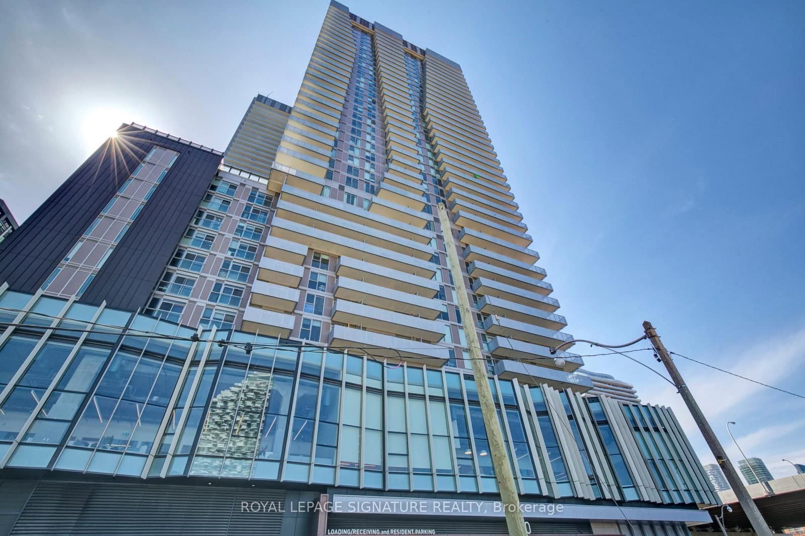 #1006 - 20 Richardson Street