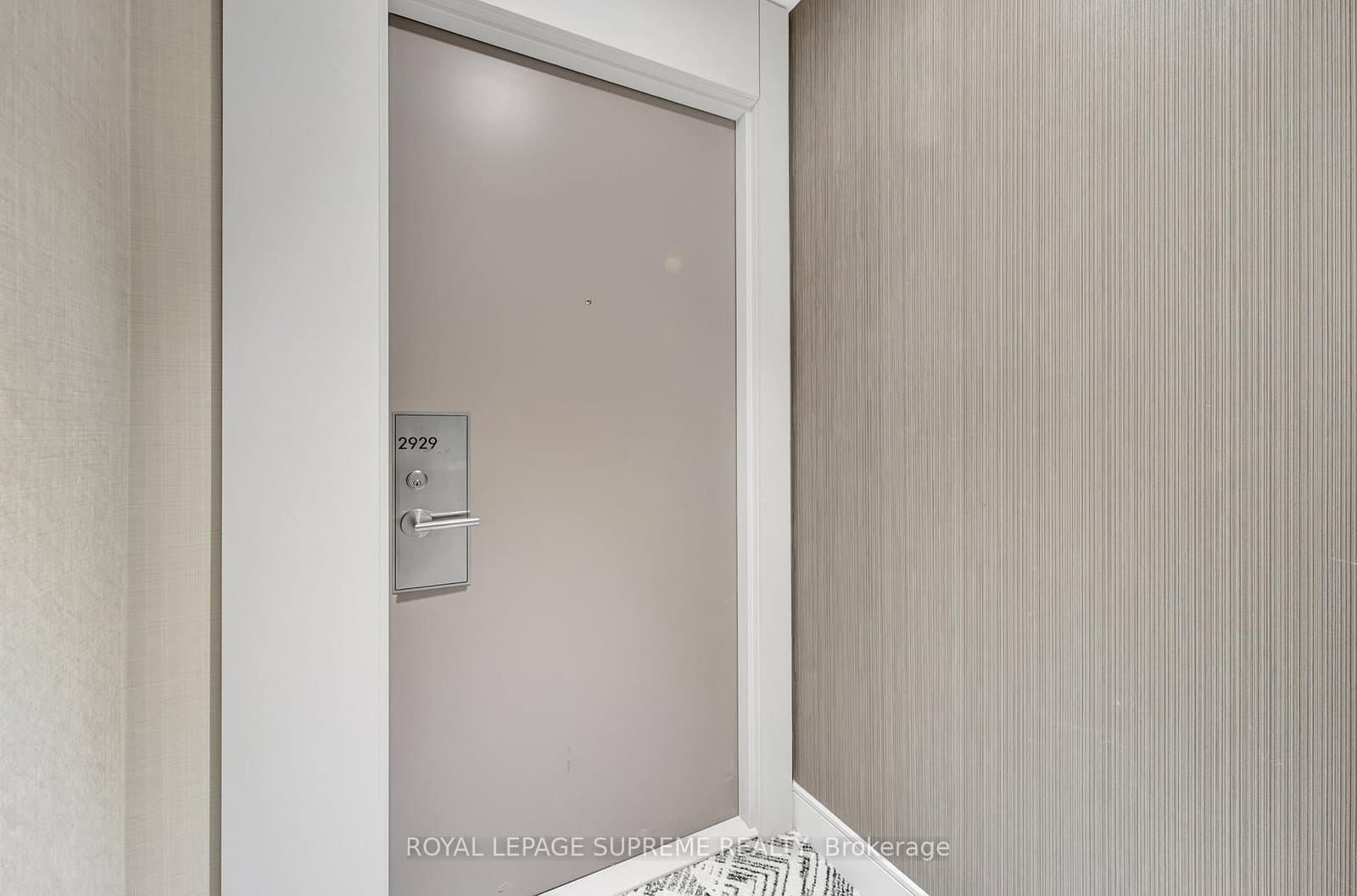 28 Widmer Street, Unit 2929