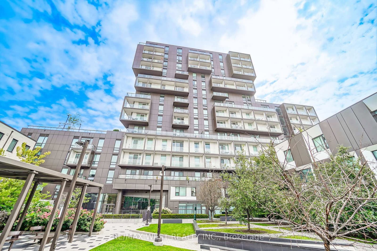 #203 - 80 Vanauley Street