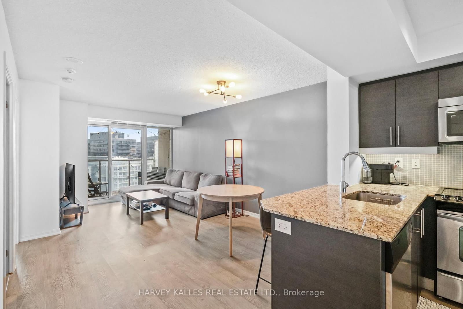 #1316 - 125 Western Battery Road