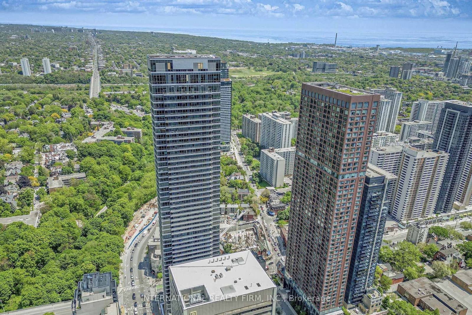 #4602 - 395 Bloor Street E