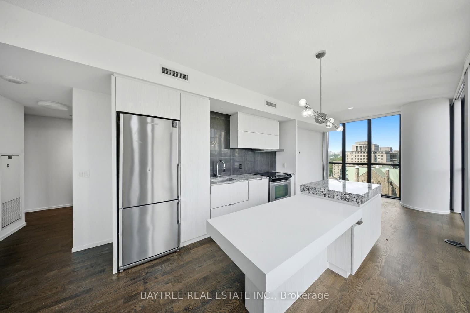 #1210 - 101 Charles Street E
