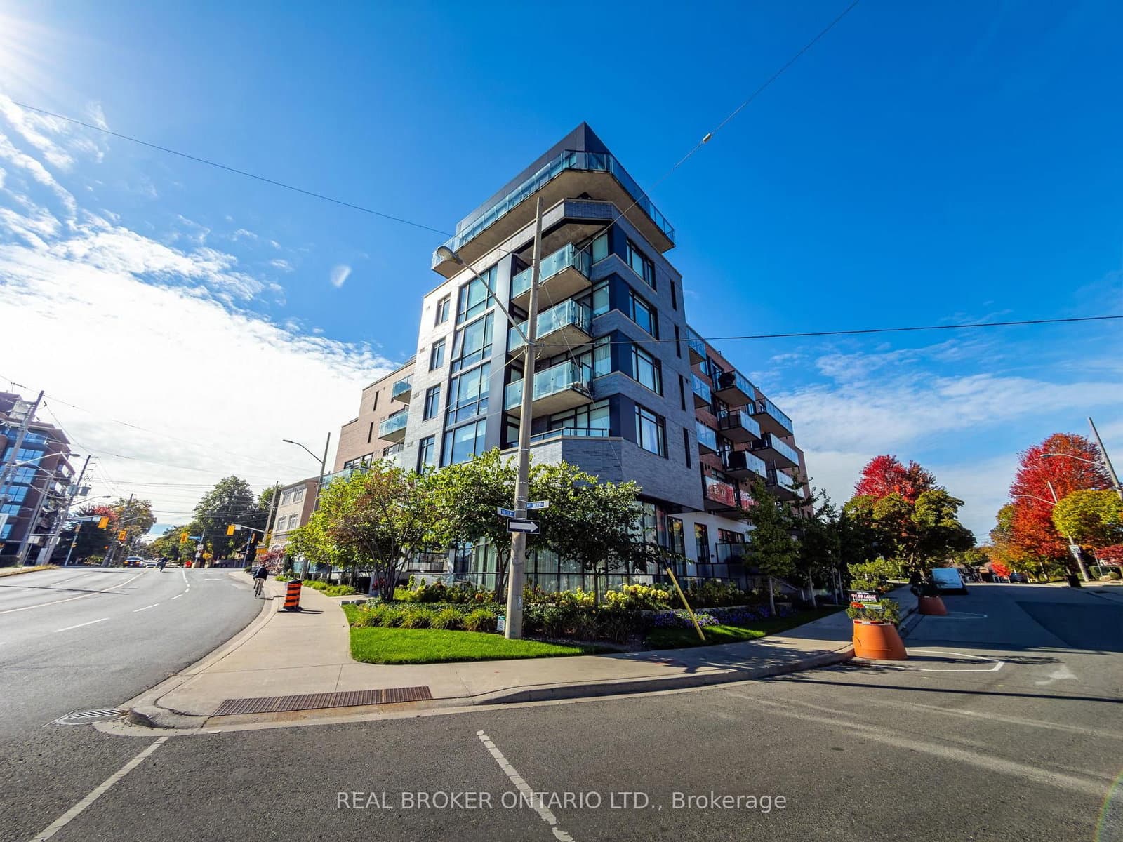 25 Malcolm Road, Unit 606