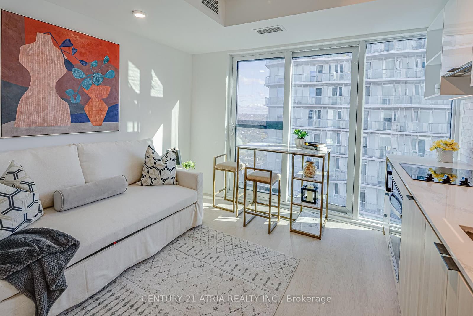 252 Church Street, Unit 3707