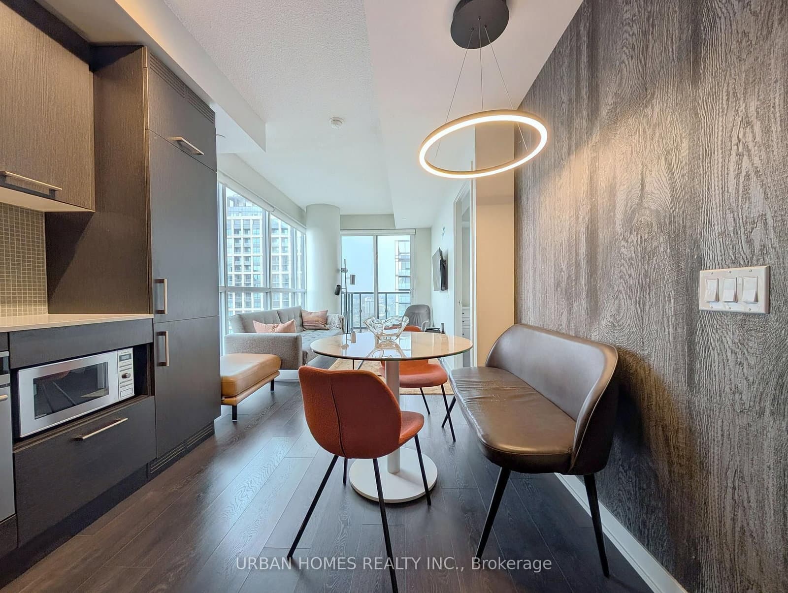 87 Peter Street, Unit 4006