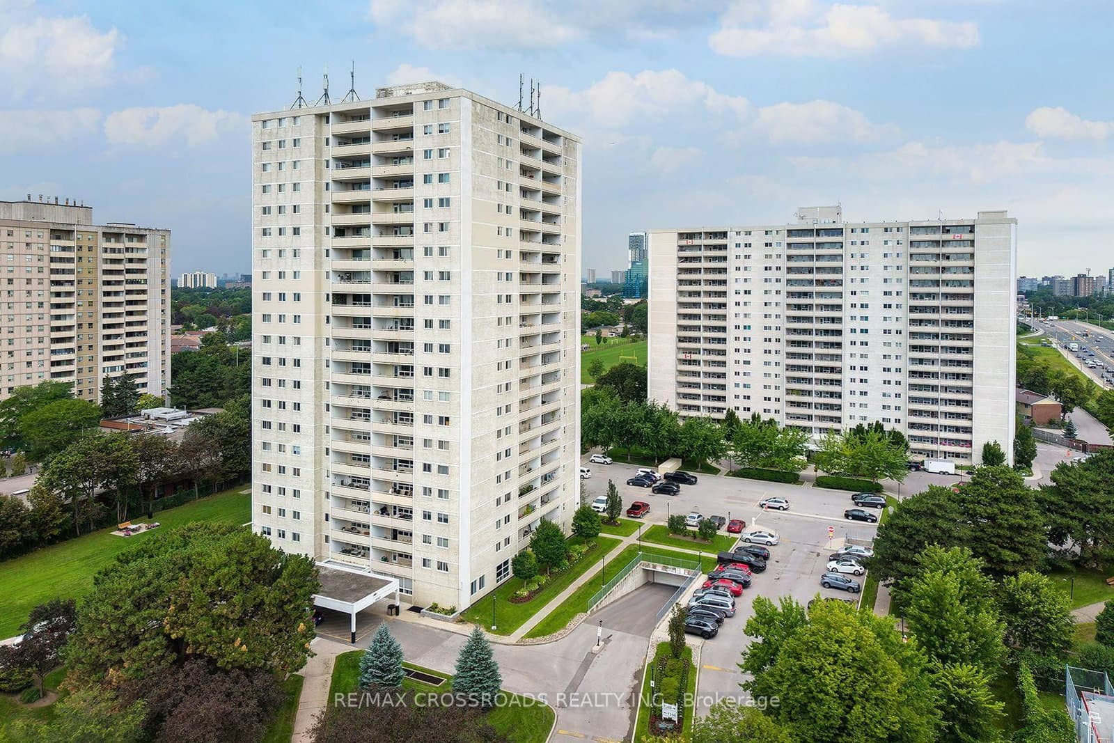 #906 - 1350 York Mills Road