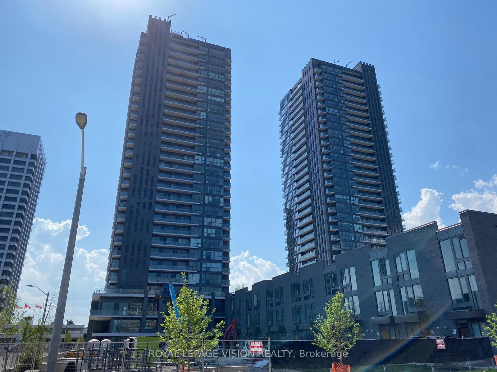 2 Sonic Way, Unit 2708