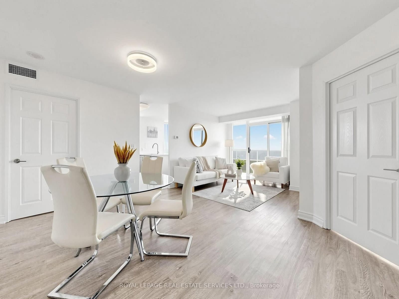 #3505 - 23 Hollywood Avenue