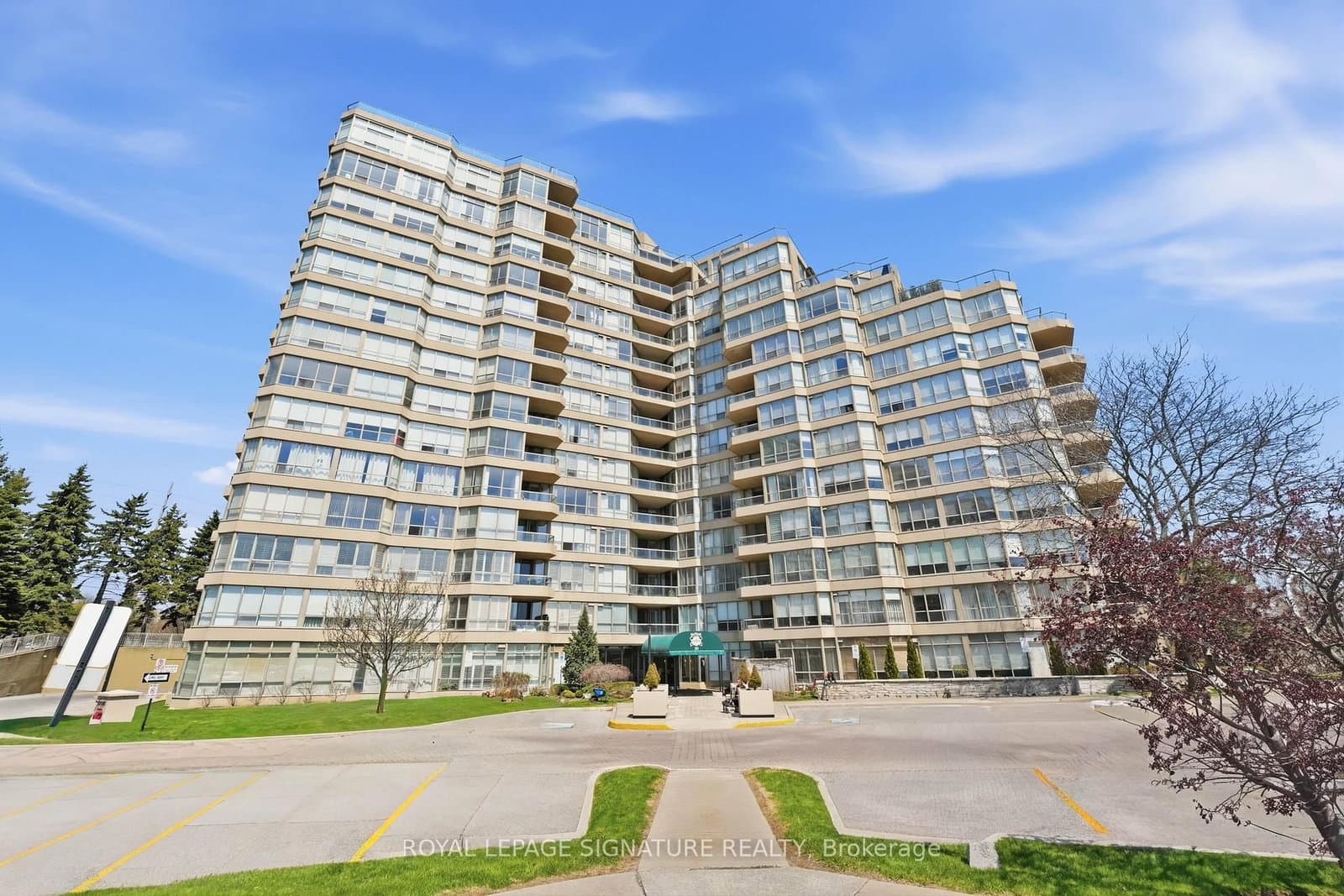 #PH1 - 20 Guildwood Parkway