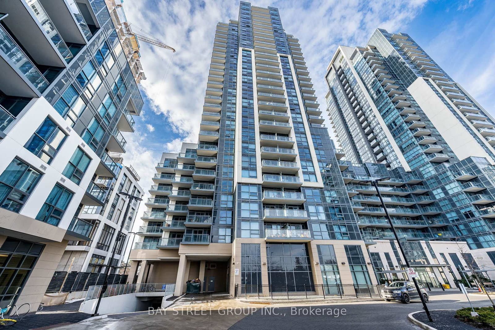 20 Meadowglen Place, Unit 222