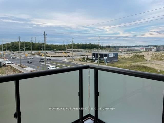 #407 - 2550 Simcoe Street N