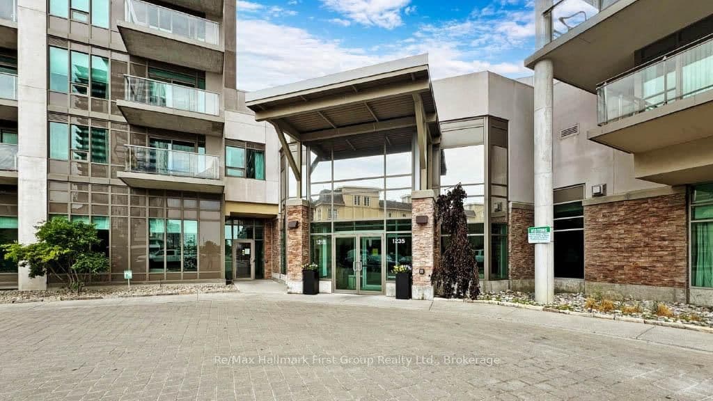 1215 Bayly Street, Unit 103