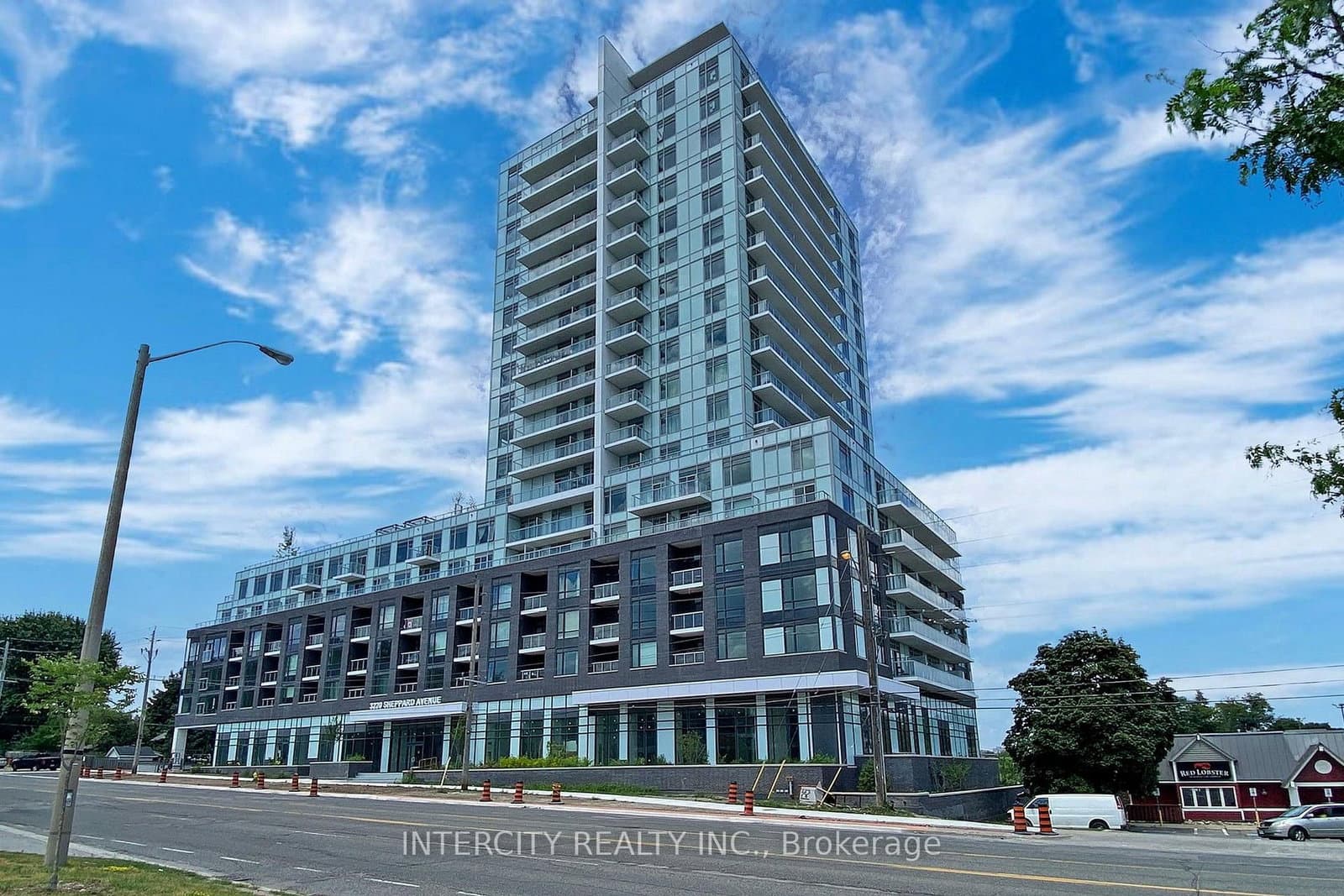 #1509 - 3220 Sheppard Avenue E