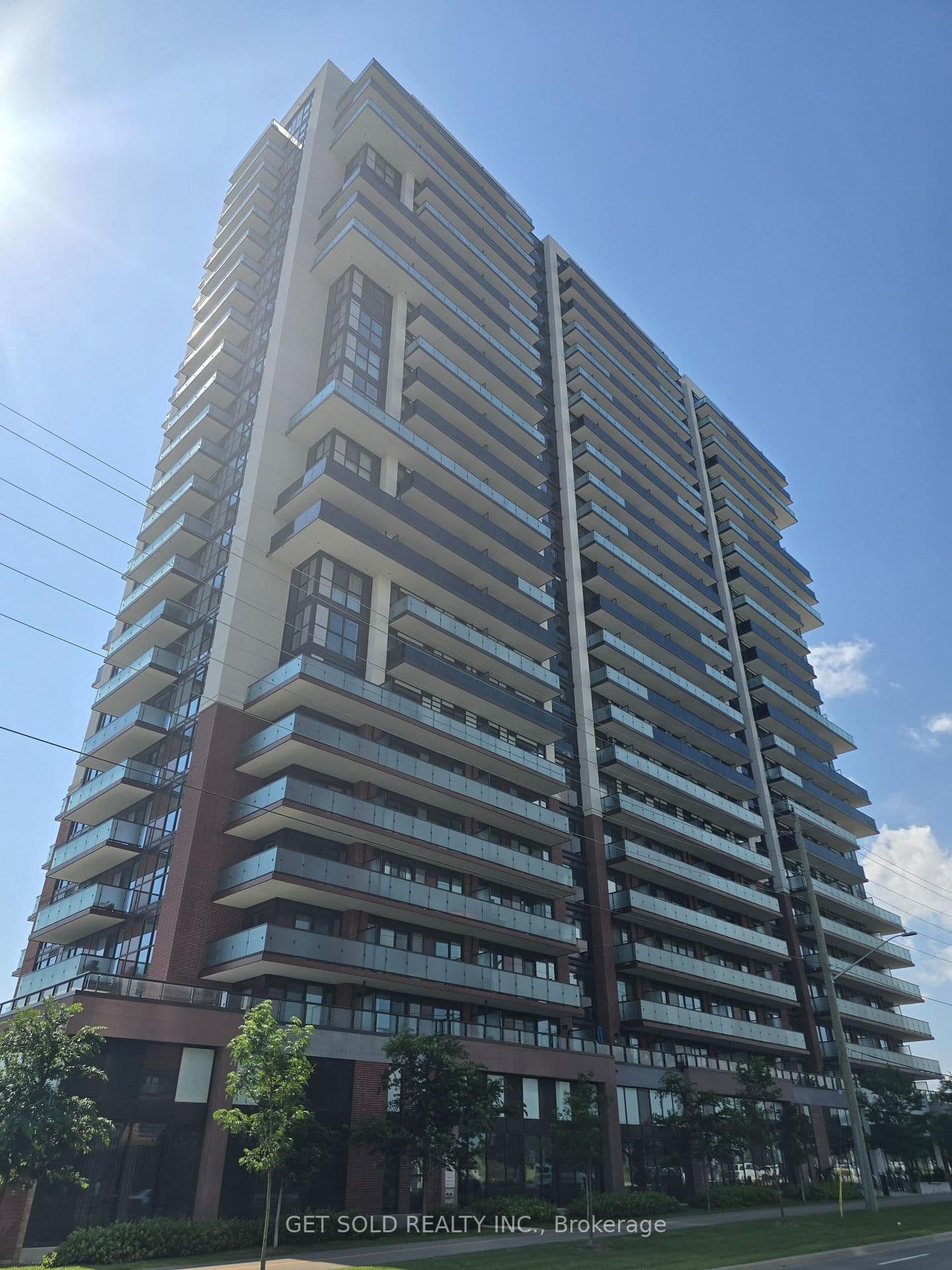 #1917 - 2550 Simcoe Street N