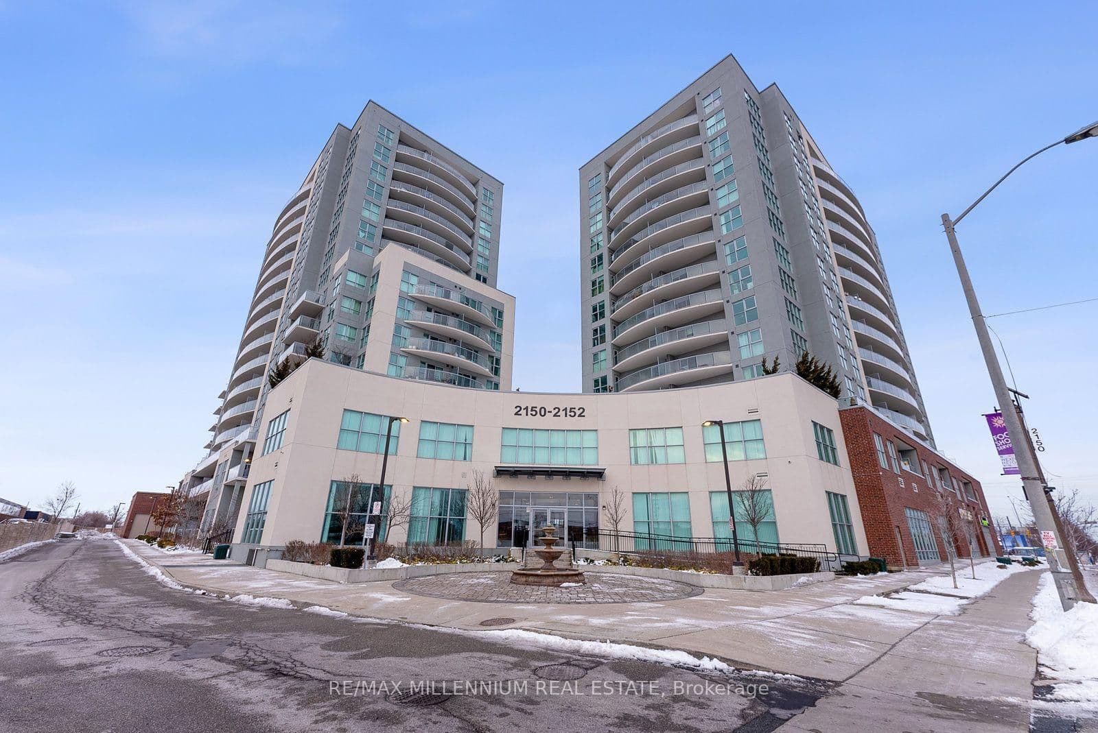 #1609 - 2150 Lawrence Avenue E
