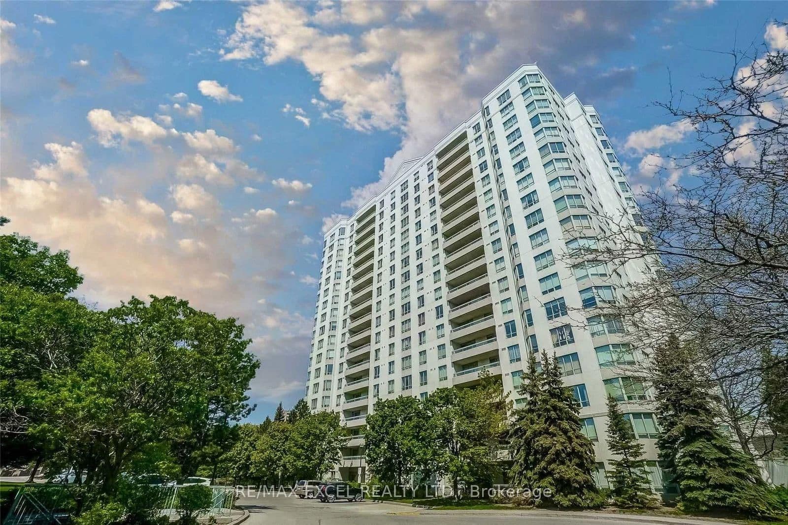 #1206 - 5001 Finch Avenue E