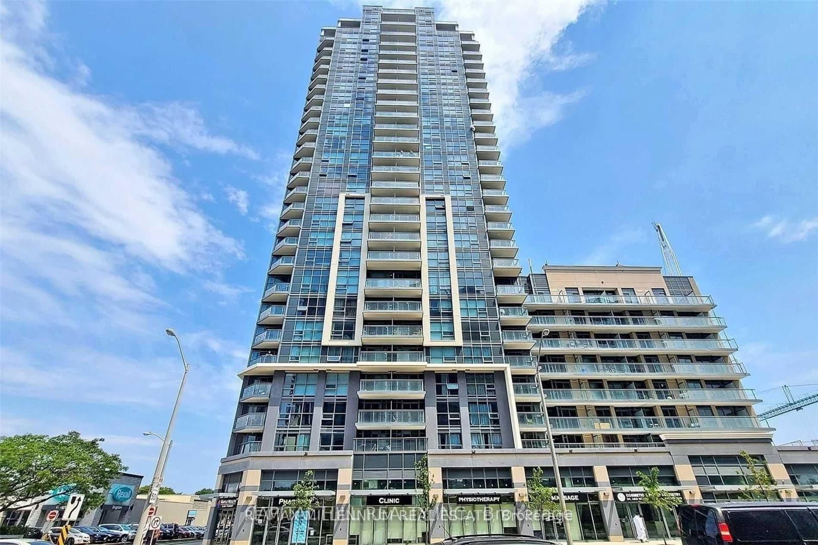 30 Meadowglen Place, Unit 214